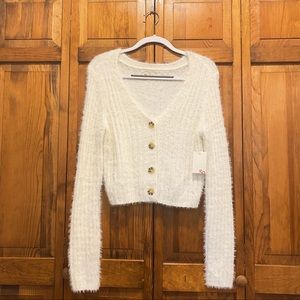 Fuzzy Cropped Cardigan